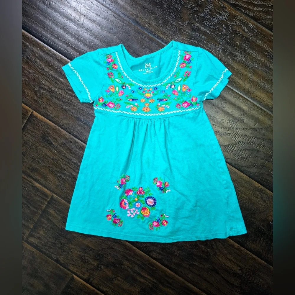South Main Girls Embroidered Floral Dress Medium